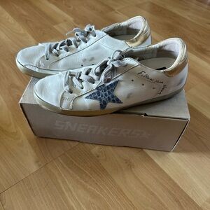 Women’s Golden Goose sz 40